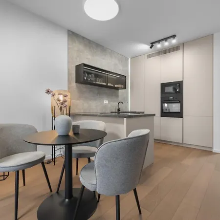 Skypark Tower 4 Apartament Bratysława