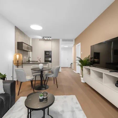 Appartement Skypark Tower 4 *